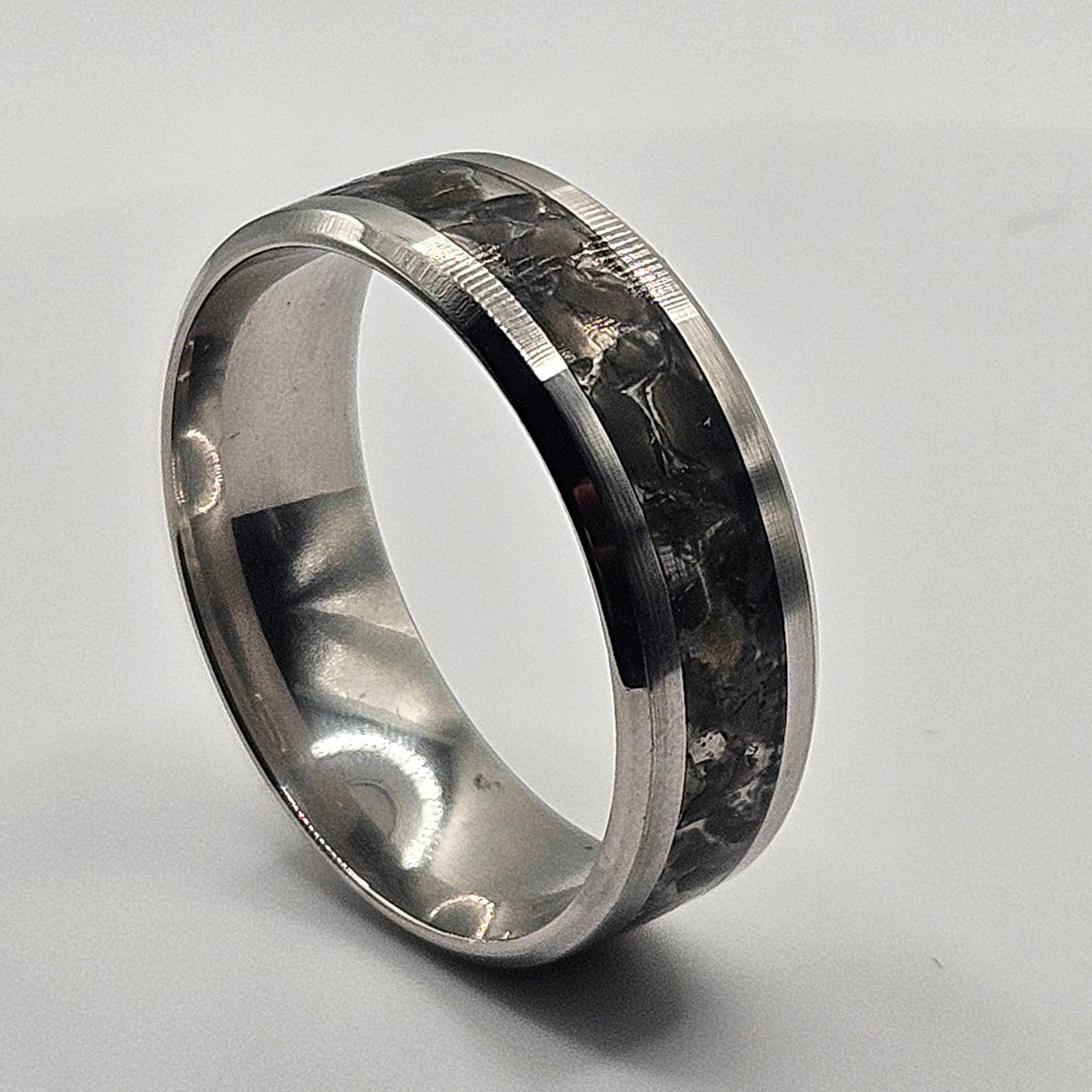 Obsidian Stainless Steel sizes sizes 4.5-12 8mm,6mm, and 2mm width